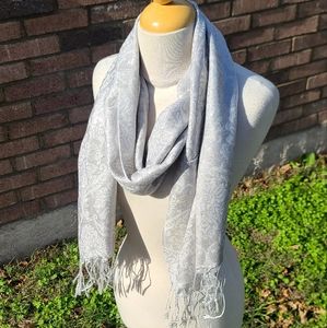 NWT Just Jamie silver wrap/scarf